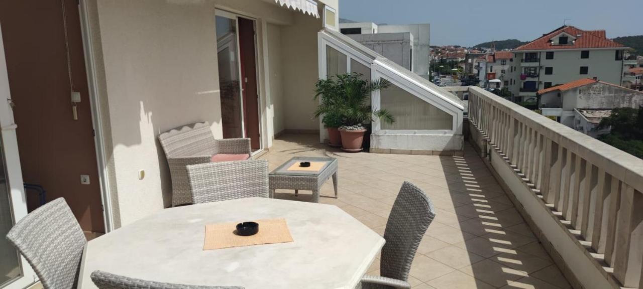 Happy Basset Terrace Apartment Makarska Luaran gambar