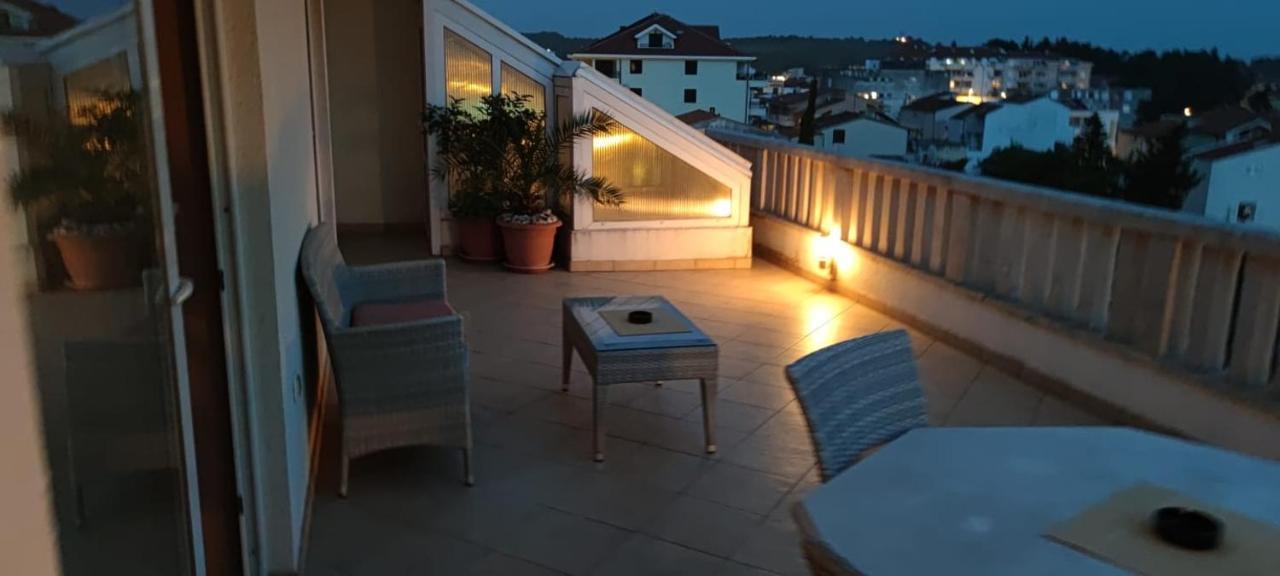 Happy Basset Terrace Apartment Makarska Luaran gambar