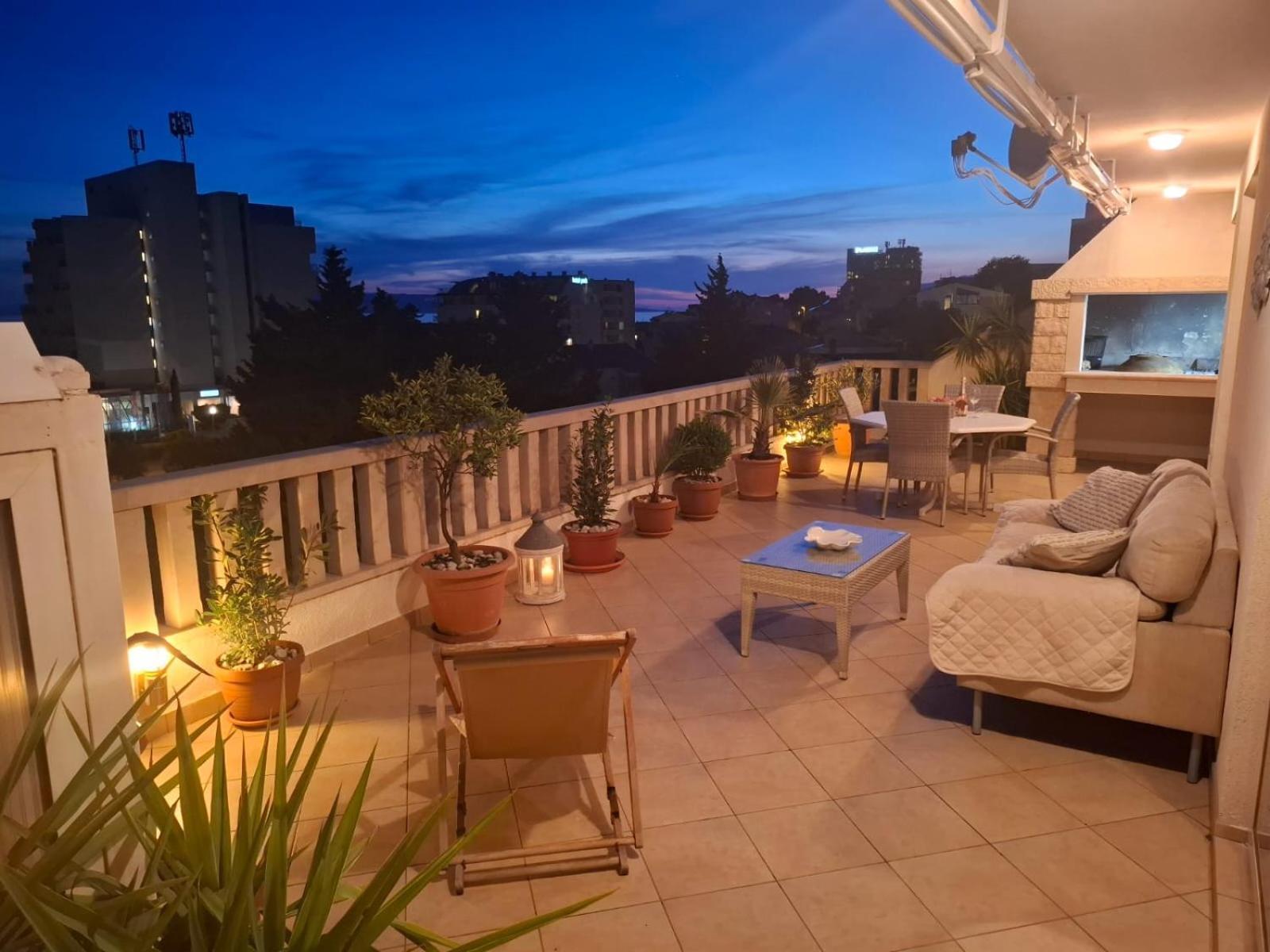 Happy Basset Terrace Apartment Makarska Luaran gambar